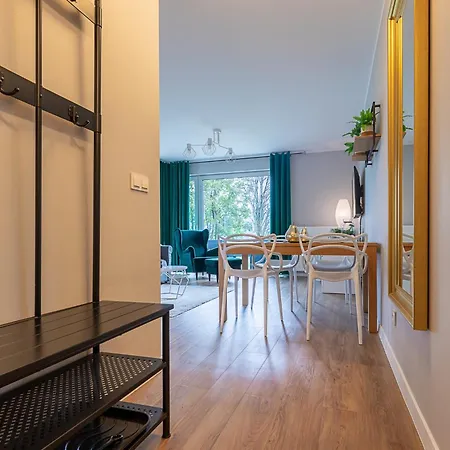 Rentplanet - Izerska Apartament