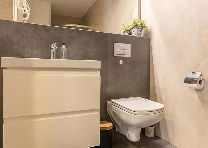 Rentplanet - Izerska Apartament *