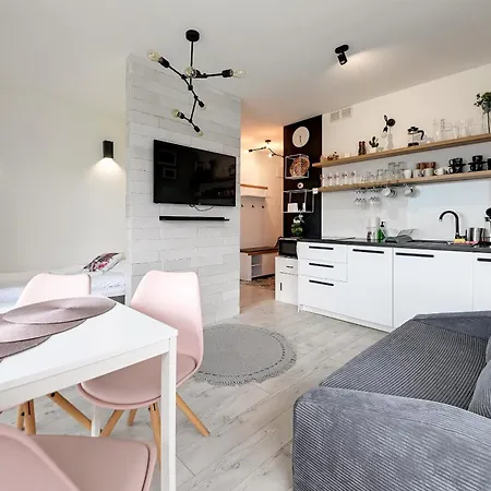 Διαμέρισμα Rentplanet - Izerska *